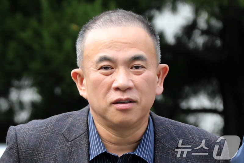<b>명태균</b> "준석아, 니 당대표 되면 <b>홍준표 복당</b>시킬끼가 했더니"