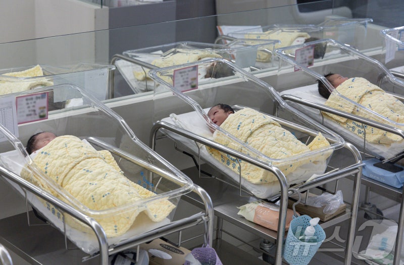 소상공인 출산 지원 관련 이미지