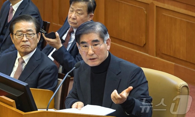 법원, <b>김용현</b> 측 '檢 기록 헌재 송부' <b>집행정지</b> 항고 <b>기각</b>(상보)