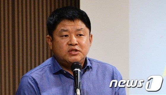 '<b>농구교실</b> 1.8억 <b>횡령</b>' <b>강동희</b> 전 감독에 징역 1년 2개월 실형