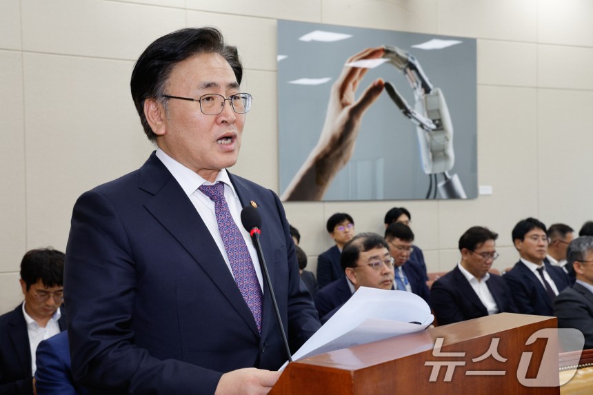 유상임 과학기술정보통신부 장관.2025.4.24/뉴스1 ⓒ News1 안은나 기자