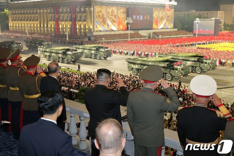 <b>시진핑</b>-<b>푸틴</b>, 전승절서 '反트럼프' 강조 예상…北도 합류할까