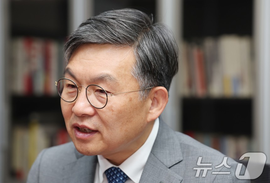 김윤 더불어민주당 의원.2024.5.31/뉴스1 ⓒ News1 김민지 기자