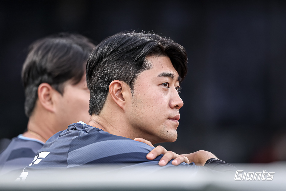 1위 넘보는 <b>롯데</b>, LG와 운명의 3연전…'비밀 병기' <b>윤성빈</b> 출격