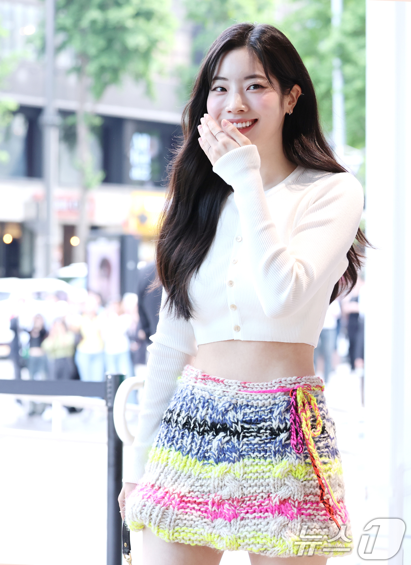 <b>트와이스 다현</b>, <b>한남동</b> 밝히는 케이 요정