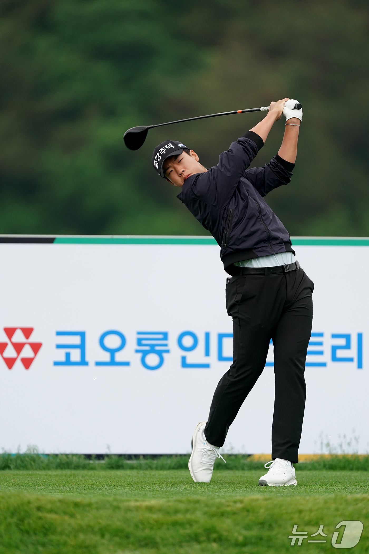 '무명' 정유준, 한국오픈 첫날 6언더파 몰아치며 '깜짝 선두'