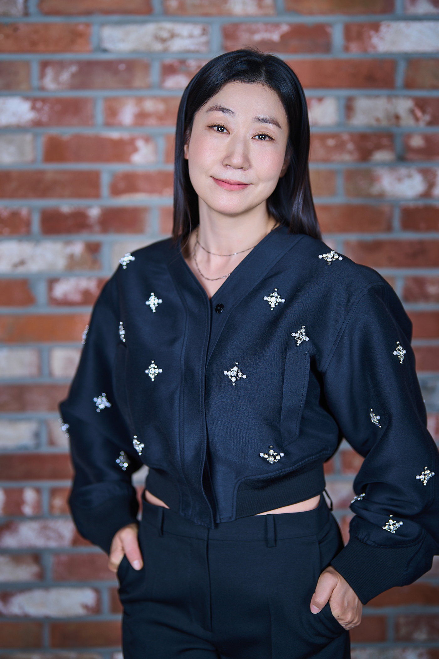 <b>라미란</b> "<b>유아인</b>까지 '<b>하이파이브</b>'로 하나됐다…개봉 감사"(종합) [N인터...