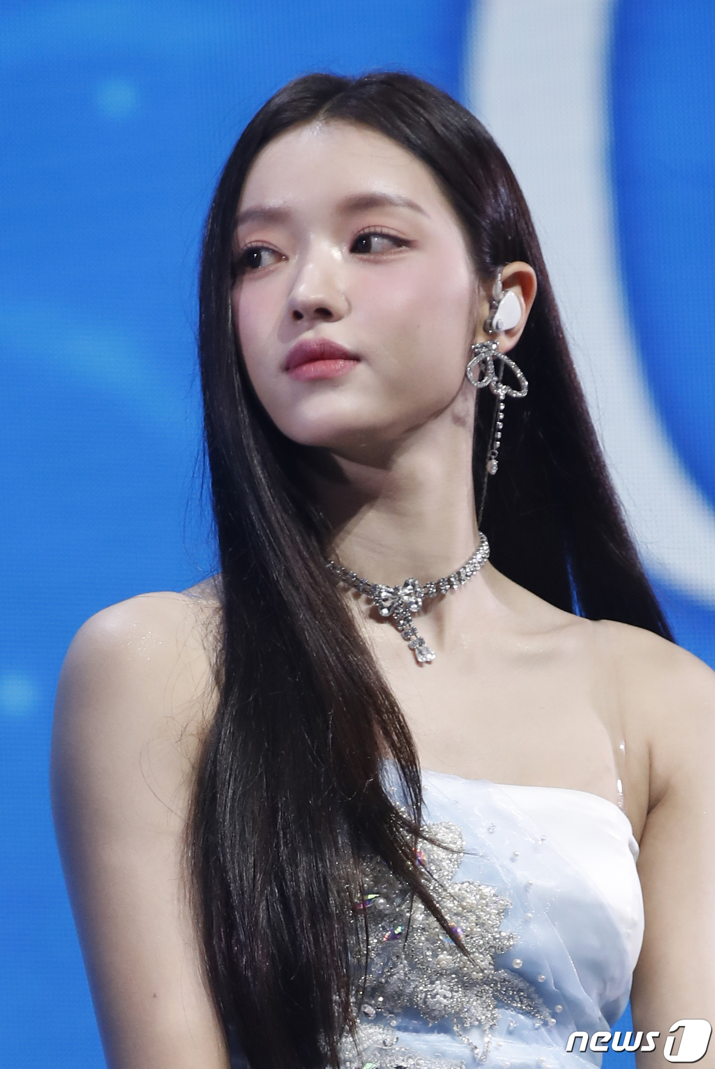 <b>오마이걸 유아</b>, <b>사람엔터</b> 行…배우로 활동 영역 확장