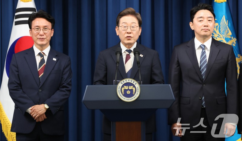 李대통령 첫 국무총리 김민석·<b>비서실장</b> <b>강훈식</b>…"충직·유능함"(종합)