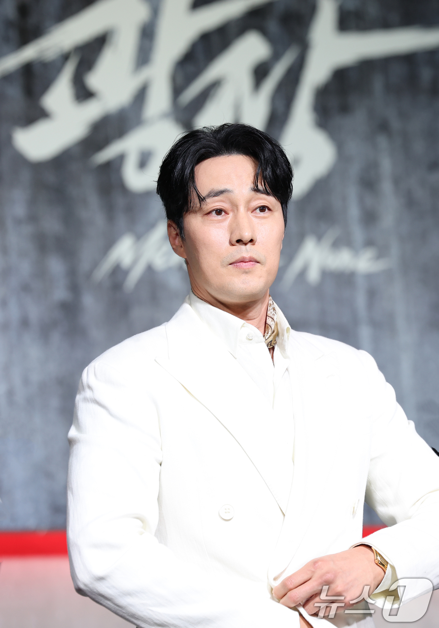 '<b>광장</b>' <b>소지섭</b>, 13년 만에 <b>액션</b> 연기 도전