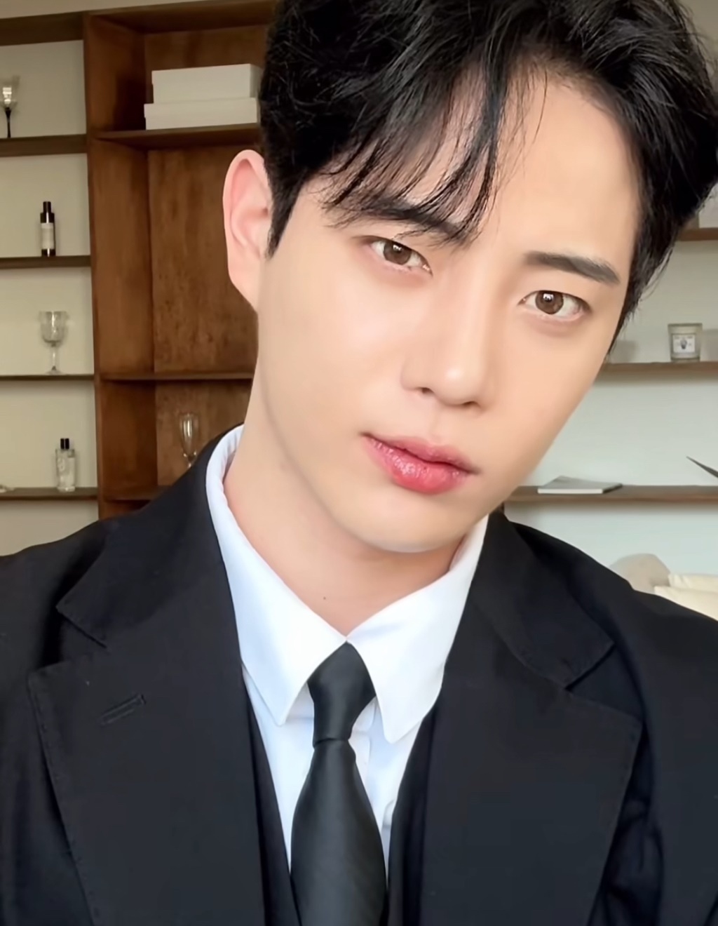 <b>모델 김종석</b>, 29세 갑작스러운 <b>사망</b>…지인들 추모