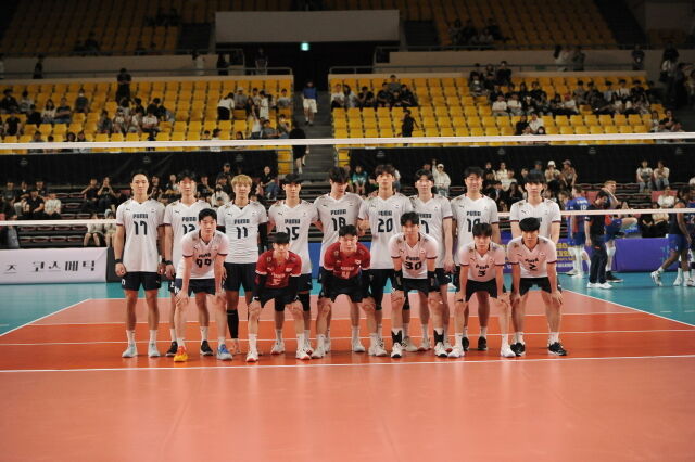 <b>남자 배구</b>, <b>네덜란드</b>와 <b>평가전</b>에서 1-3 역전패…허수봉, 13득점 분투