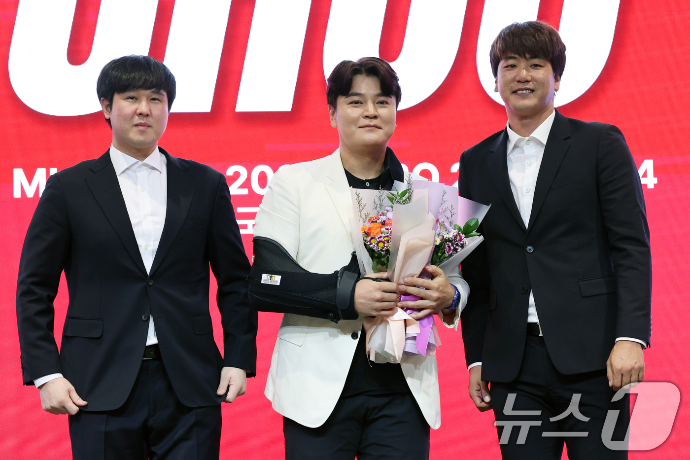 <b>김광현</b>, '<b>추신수 은퇴식</b>' 경기 출격…이숭용 감독 "뜻깊은 등판"