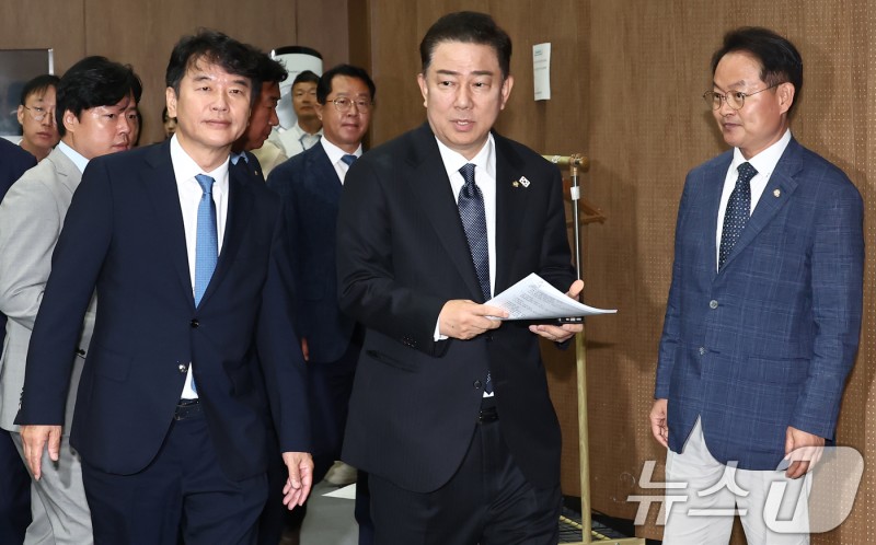 <b>김병기</b> "<b>상법개정</b> 민생입법 1순위…전담 민생부대표 신설"