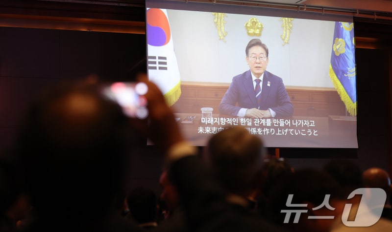 '과거사 변수 관리'로 <b>한일관계</b> 속도감…日 '3대 원칙' 제안에 韓 호응
