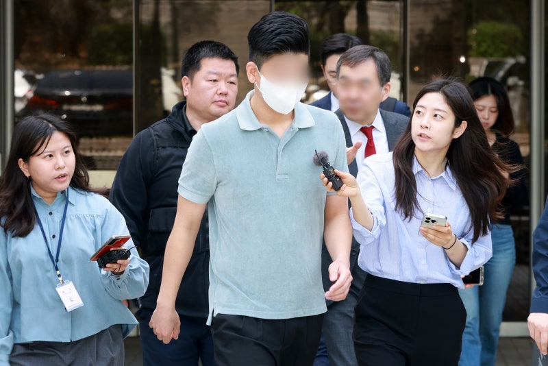 '<b>마약</b> 투약' <b>이철규 의원 아들</b> 부부 첫 재판 '공전'…<b>혐의</b> 의견 안 밝혀