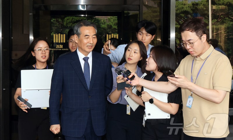 김건희 <b>특검</b>팀, 첫 공식일정으로 검찰 이어 금감원 방문