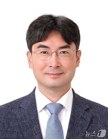 '李<b>대통령 주치의</b>' <b>박상민</b> 서울대 교수…차관급 명예직(종합)