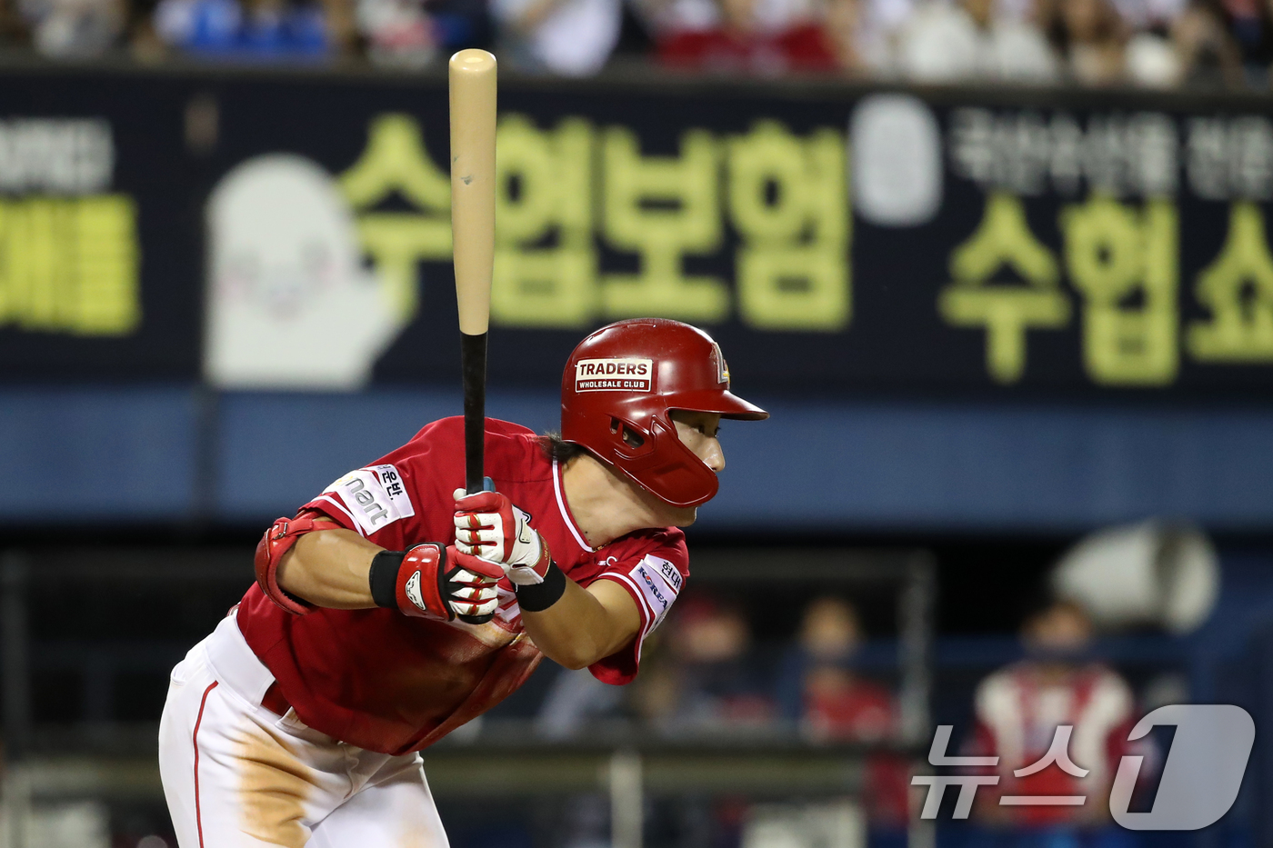 3위 롯데, 선두 <b>한화</b> 제압…5위 KIA는 5연승 신바람(종합)