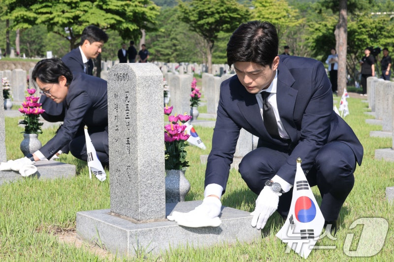 <b>대통령</b> 오찬 앞둔 <b>김용태</b> "지역 곳곳서 나오는 李 정부 <b>우려</b> 전달"
