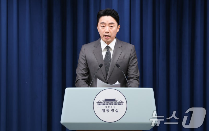 국방 안규백 통일 정동영 과기 배경훈…李대통령 첫 장관 인사(종합)