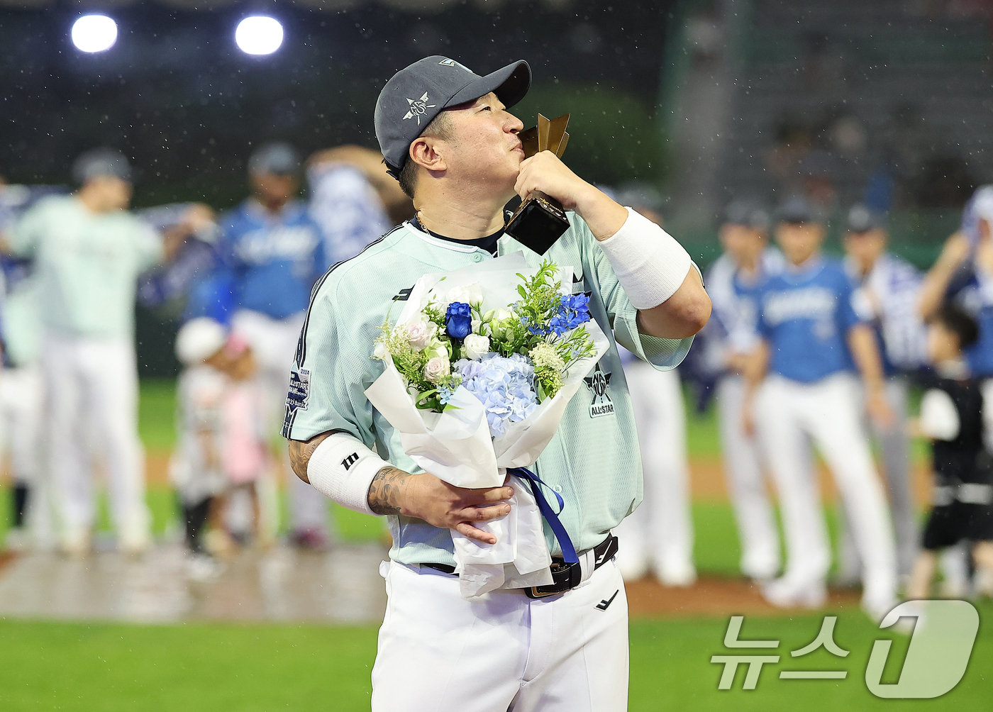 프로야구 <b>올스타</b>전 베스트12 확정…<b>김서현</b>, <b>최다 득표</b> 영예