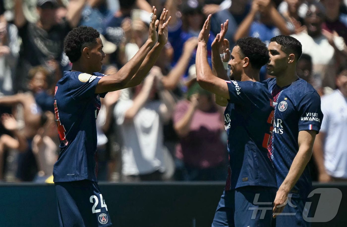 '<b>이강인</b> <b>결장</b>' PSG, 조 1위로 <b>클럽월드컵</b> 16강 진출…시애틀 2-0 제압