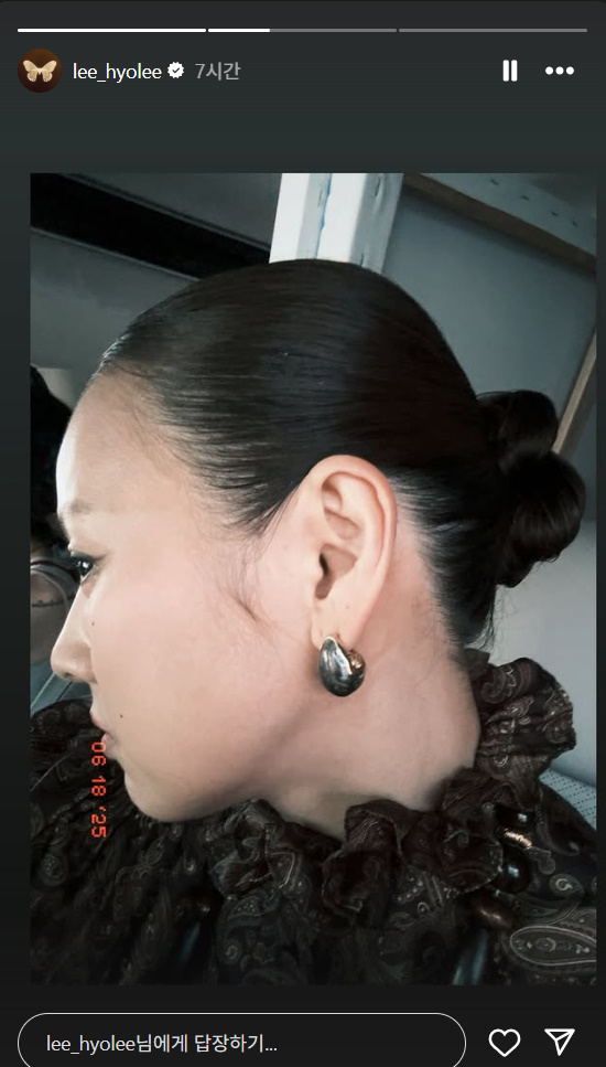 <b>이효리</b>, <b>올백</b>에 점 찍고 힙스터다운 <b>스타일</b>링…'유퀴즈' <b>스타일</b>?