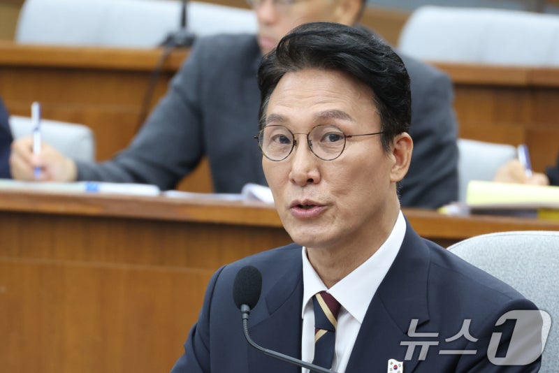 <b>김민석</b> 2일차 <b>청문회</b>도 <b>공방</b> 치열…"제2논두렁시계" "무자료 총리"