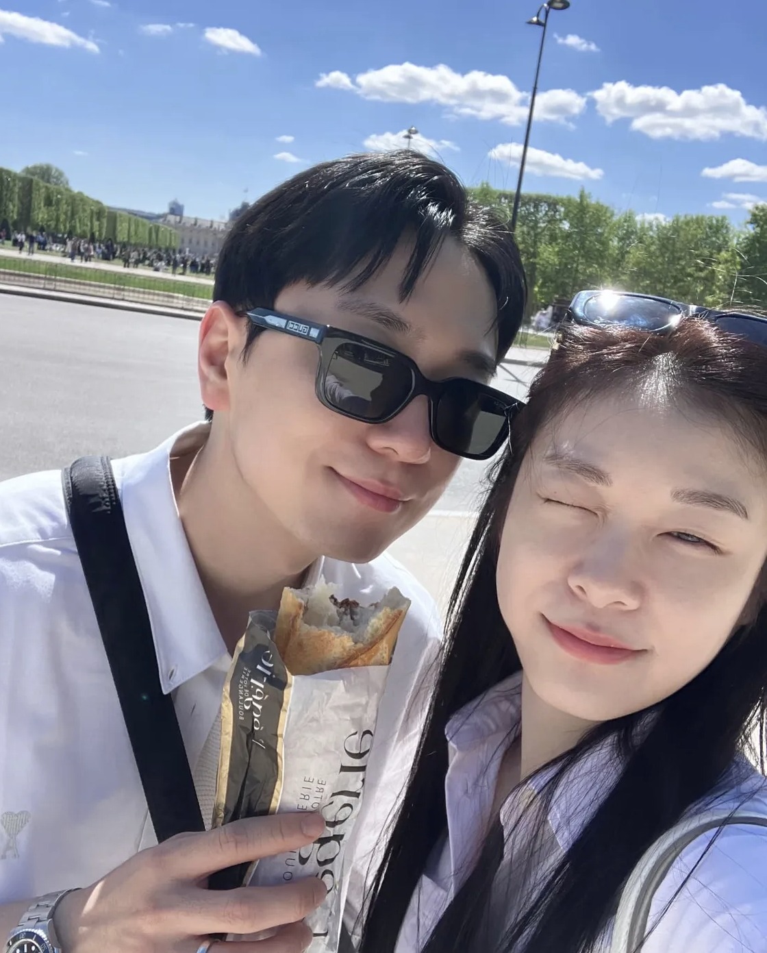 <b>김연아</b>, <b>고우림</b>과 로맨틱 <b>파리 여행</b> 사진 이례적 대방출…악플러에 경...