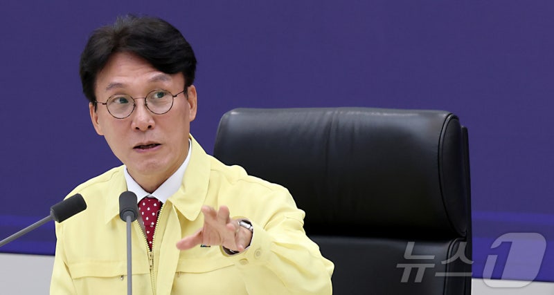 김<b>총리</b> "<b>폭염</b> 피해 최소화 위해 정부·국회·정당 협조…관리매뉴얼 평...