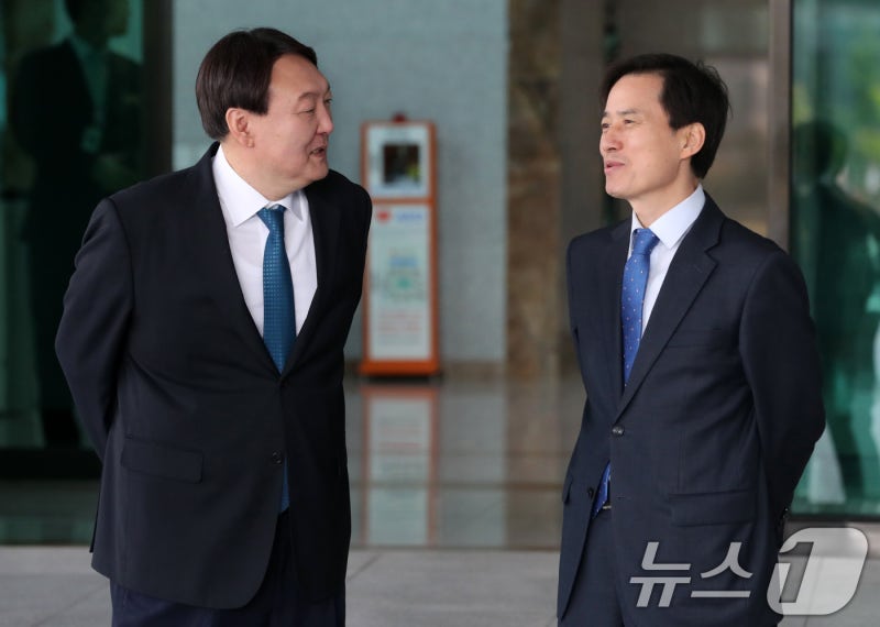 내란특검 "尹 <b>영장 유출 변호인</b> 특정…법령따라 엄정 처리"(종합)