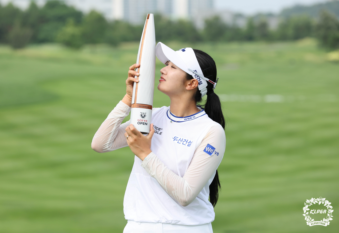 KLPGA 투어 첫 <b>우승</b> <b>박혜준</b>, 여자 골프 103위로 점프…53계단 상승