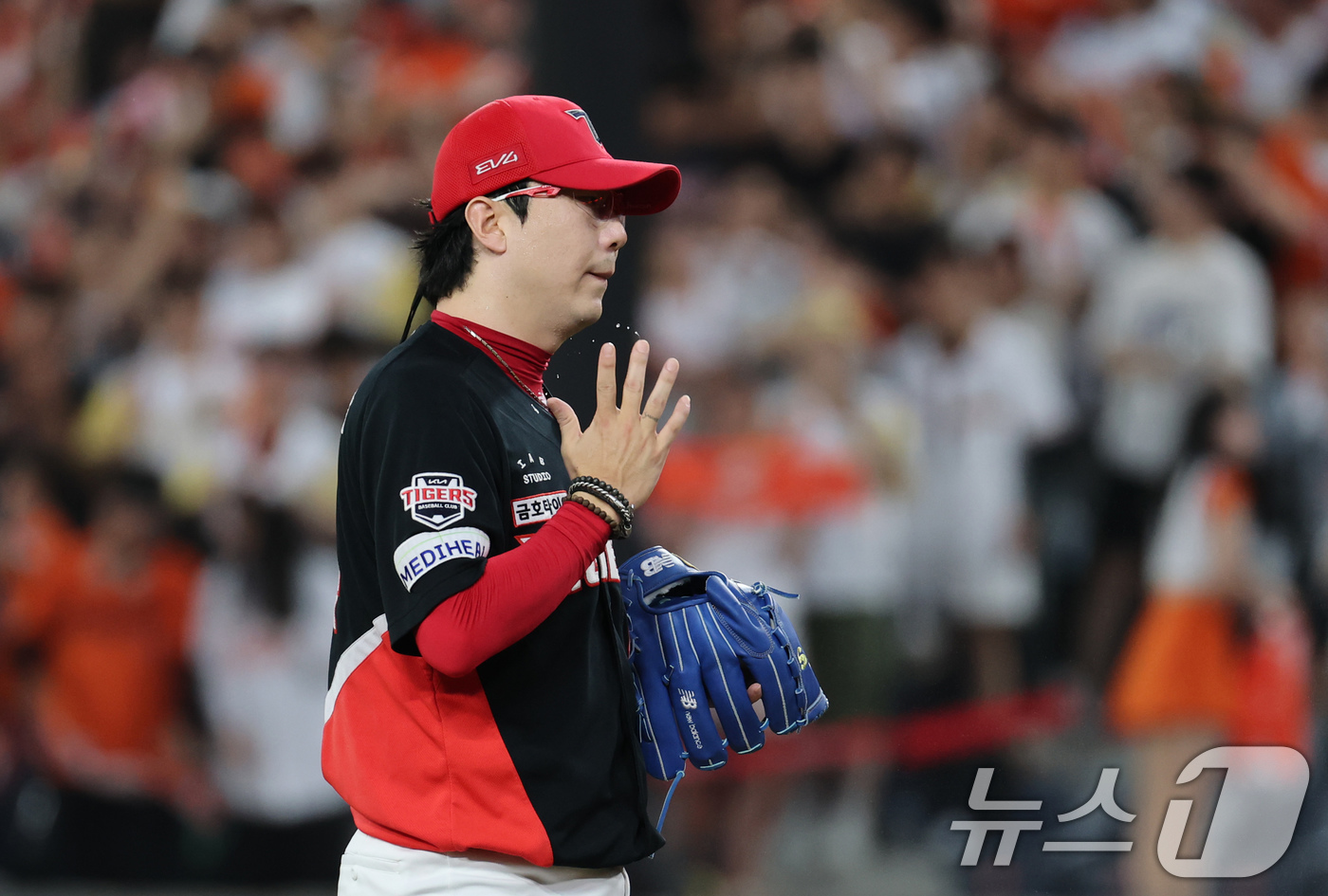 '<b>최재훈</b> 결승 <b>3점포</b>' 한화, KIA 7-4로 꺾고 위닝시리즈 확보