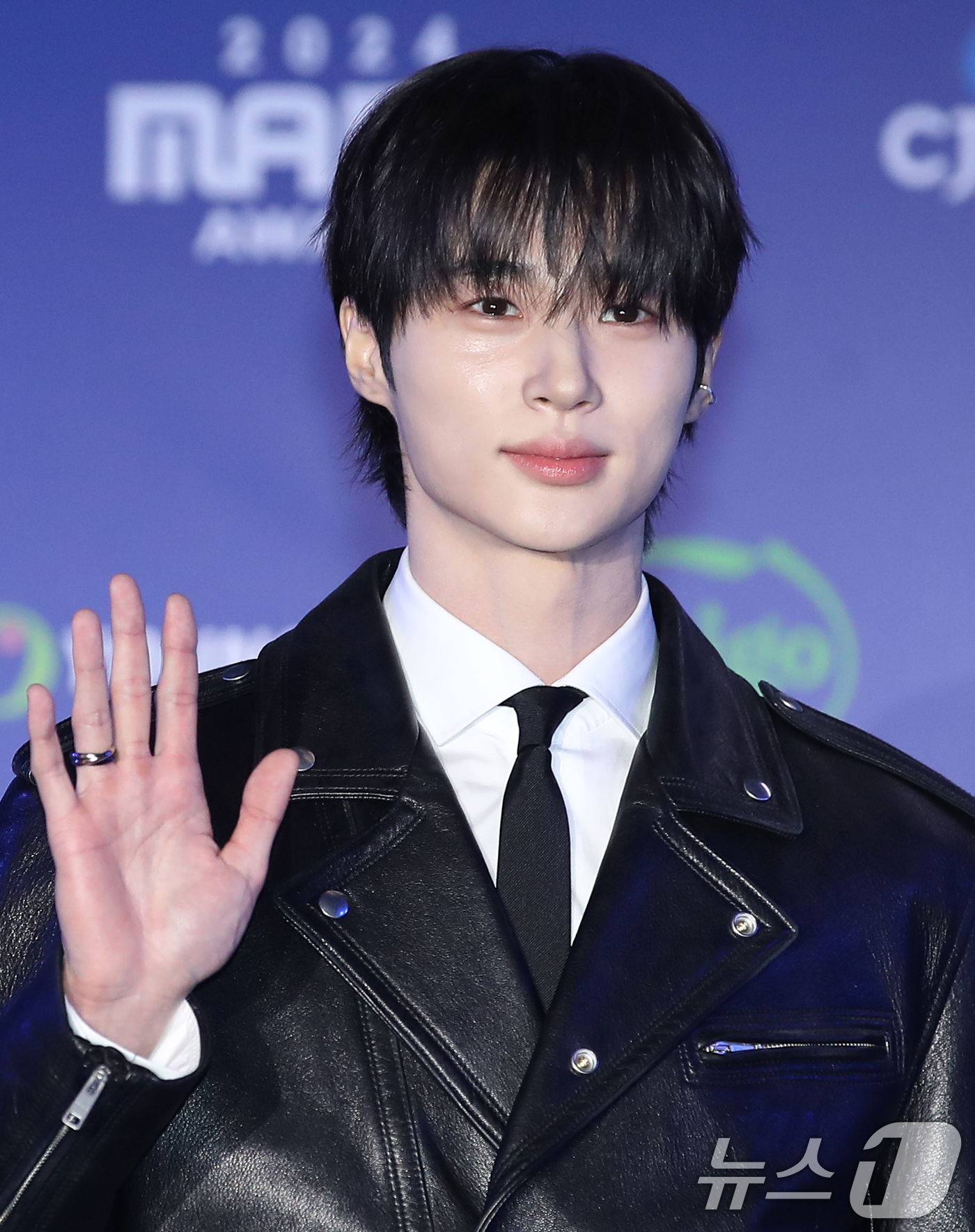'<b>나 혼자만 레벨업</b>' 넷플릭스 시리즈로 재탄생…<b>변우석</b> 주연 확정