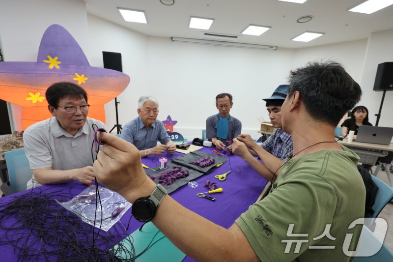 <b>이태원 참사</b>, 1000일의 아픔