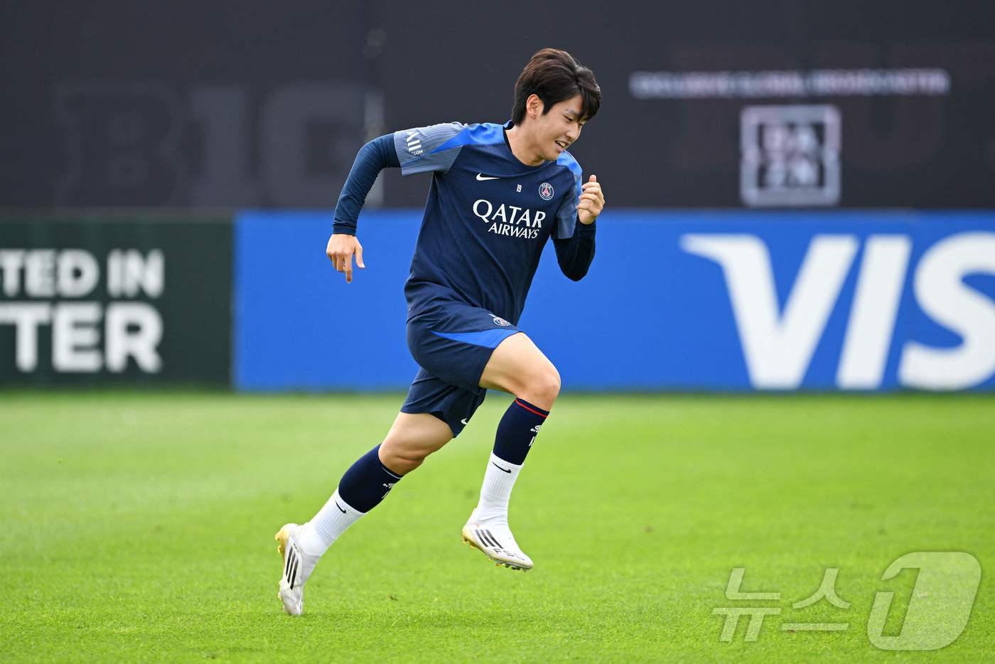 프리시즌 합류 <b>손흥민</b>, 클럽월드컵 마친 이강인…남을까 떠날까[해축브...