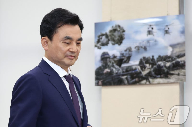 <b>안규백</b> "이재명 정부 내 <b>전작권 전환</b> 목표…국방비 21조원 필요"