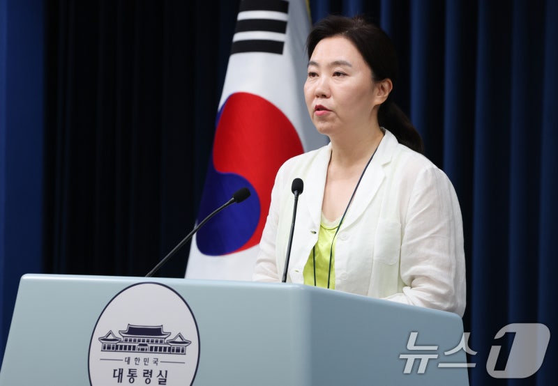 <b>안규백</b> "<b>전작권 전환</b> 李정부 내 <b>목표</b>"…대통령실 "安 개인의견"