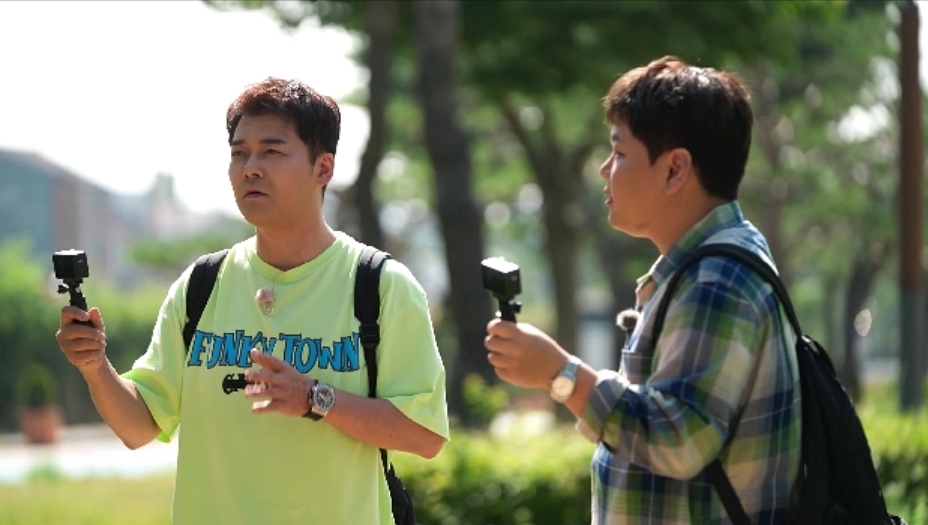 <b>전현무</b>도 <b>사칭 피해</b>…"'<b>전현무</b>계획2', 식당에 돈 요구 안 해"