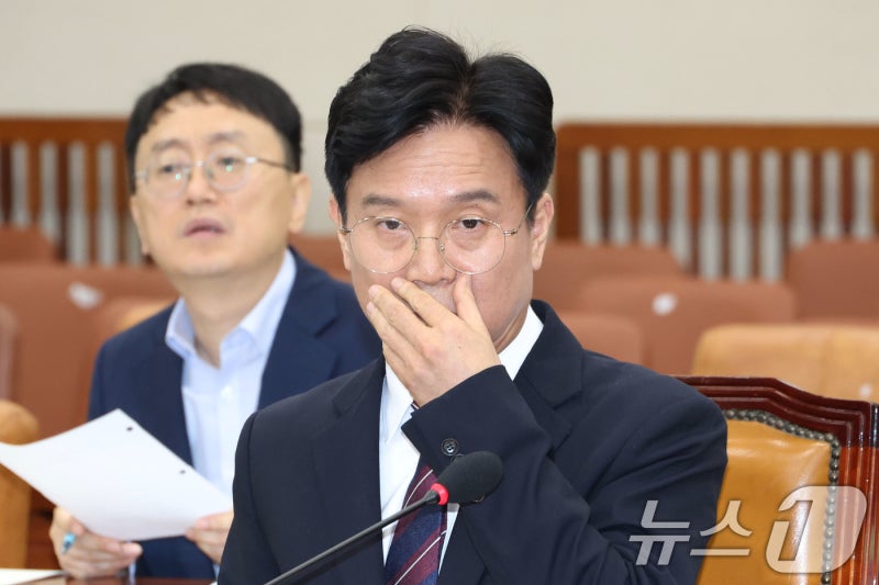 [뉴스1 PICK] <b>김영훈</b> 고용노동부 장관 인사청문회 '<b>주적</b>' <b>논란</b>에 파행