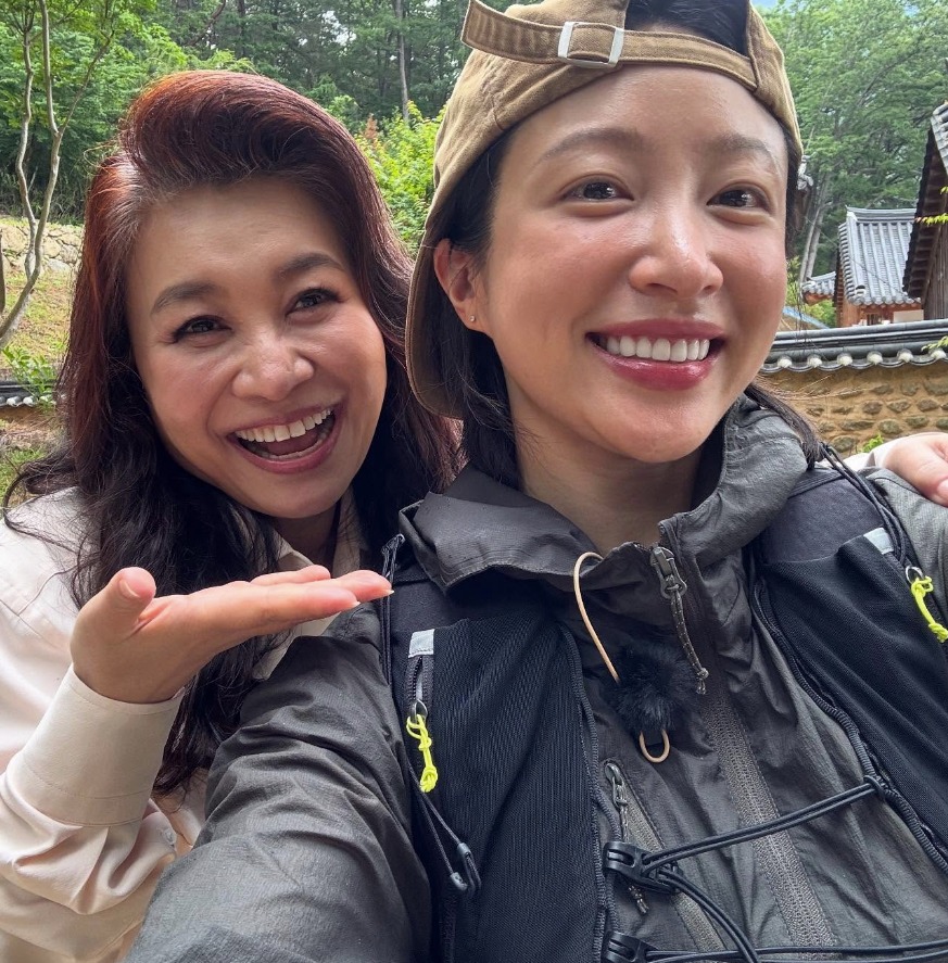 하니, <b>오은영</b> 만나 고민 상담 "따뜻하게 안아주셔서 감사"