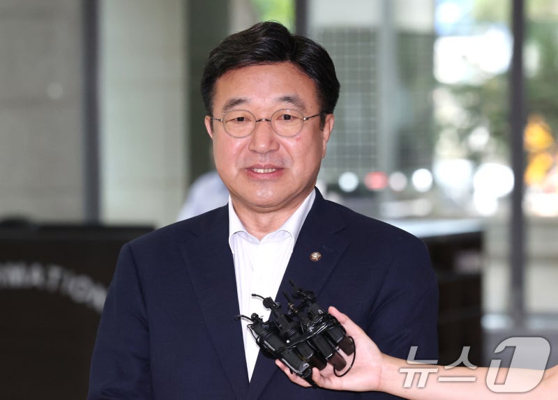 <b>윤호중 행안부 장관</b> 후보자 인사<b>청문회</b>…'경찰국 폐지' 입장 주목