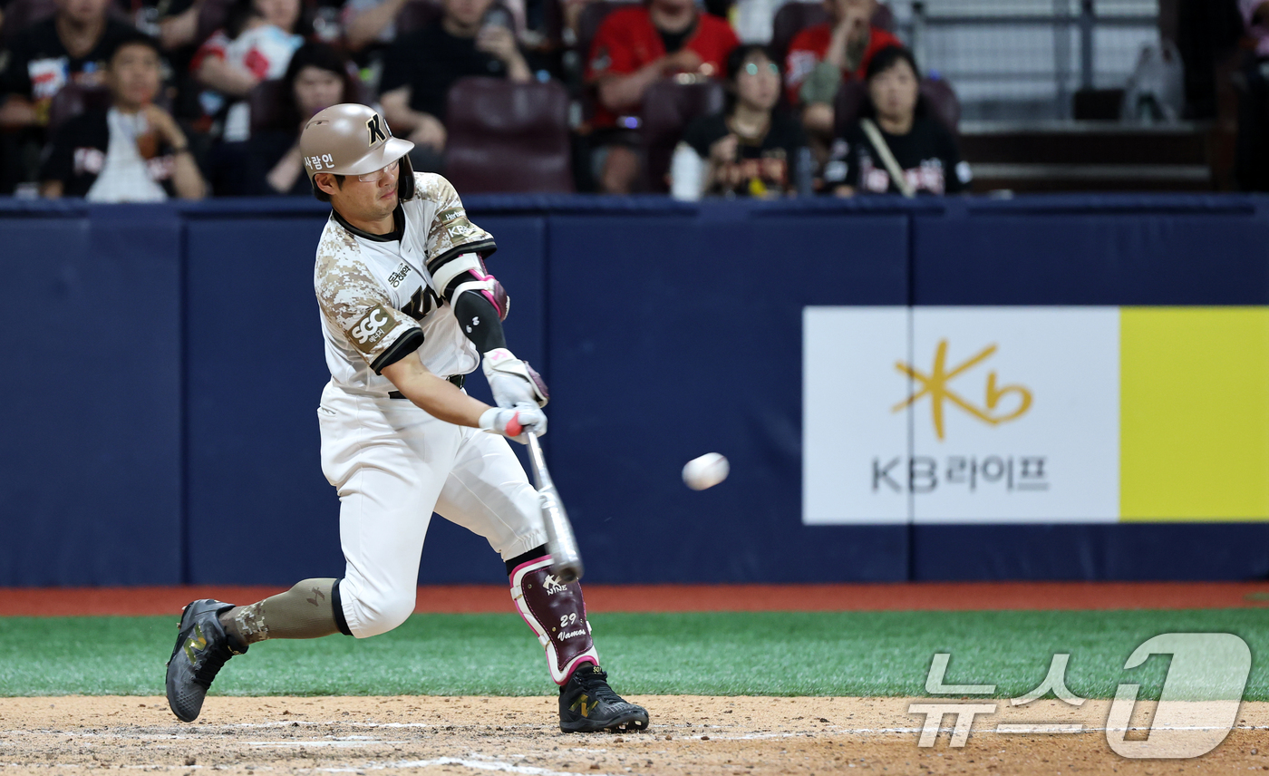 '<b>임지열 4안타</b>' 꼴찌 키움, 갈길 바쁜 롯데 제압…설종진 감독대행 첫승