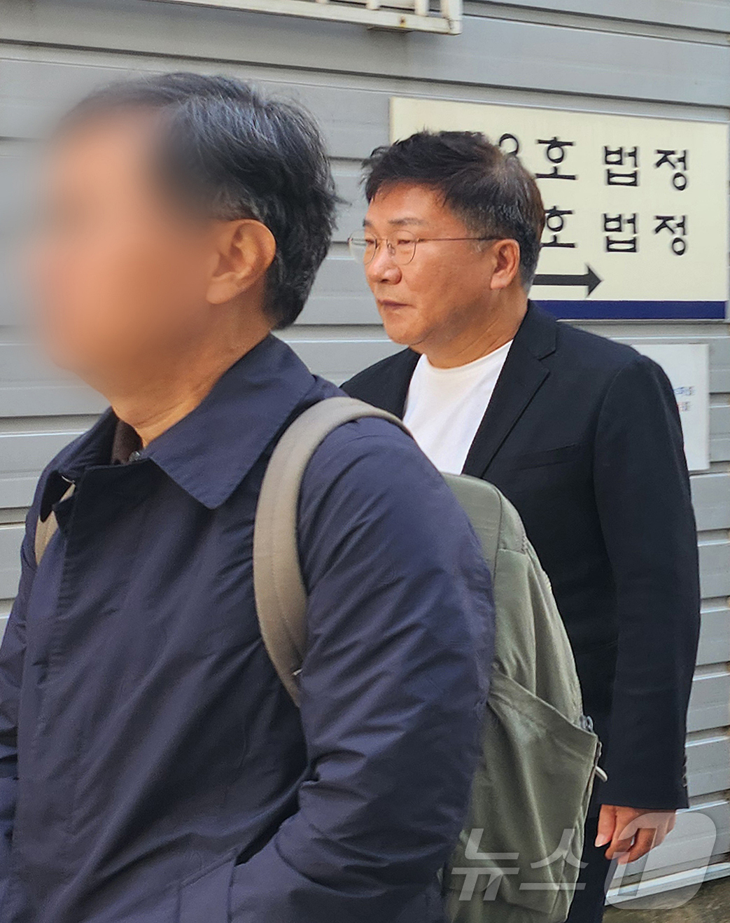 '구속' <b>유영재</b>, 항소심도 징역 2년6월…"<b>선우은숙</b> 친언니 강제추행 반복...