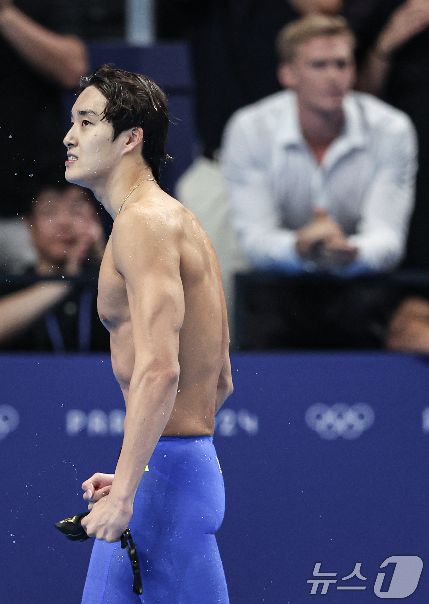 <b>김우민</b>, 세계수영선수권 2회 <b>연속 입상</b>…자유형 400m 동메달