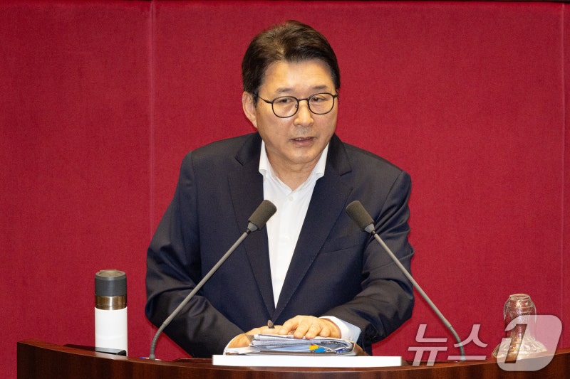 野 '<b>방송법 필리버스터</b>' 1시간째…나머지 쟁점법 8월국회로(종합)