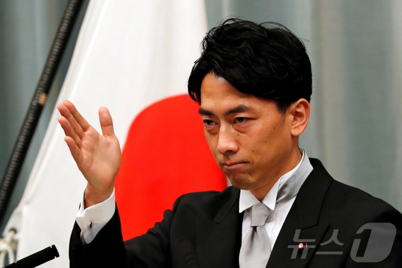 <b>고이즈미 신지로</b> 日 농림수산상 <b>방한</b>…APEC·한일 현안 논의