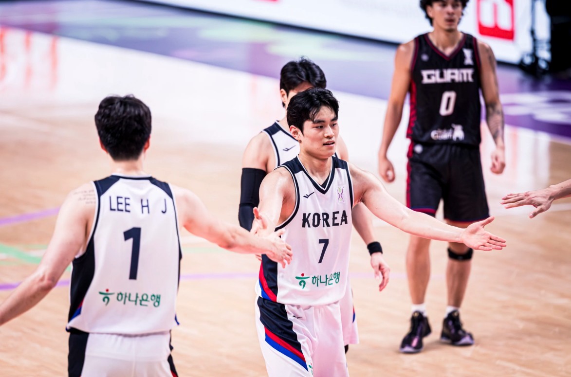 한국 농구, 괌 99-66 대파…아시아컵 <b>8강</b>서 <b>중국</b>과 대결