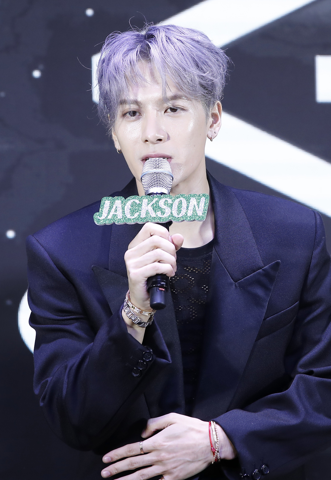 갓세븐 <b>잭슨</b>, 급성 <b>식중독으로 응급실</b> 行…16일 팬사인회 취소